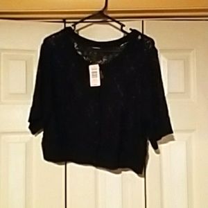 BNWT TORRID LACE CROP BUTTON TOP BLOUSE SIZE 1